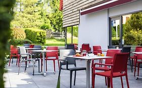 ibis Nuits Saint Georges